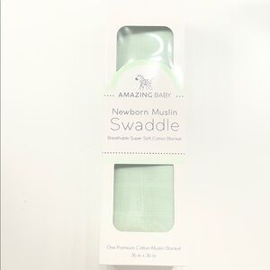 Amazing Baby Newborn Muslin Swaddle Blanket - Mint